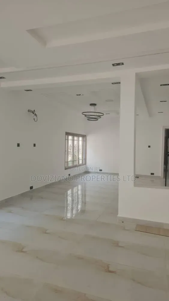 6bdrm Duplex in Ikeja GRA for sale in Ikeja GRA