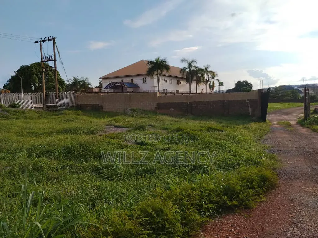 6 Plots of Land on a Major Road in Enugu