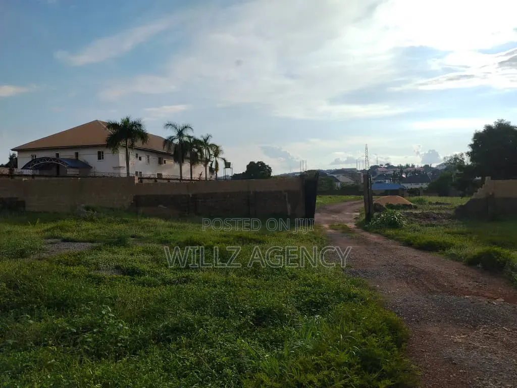 6 Plots of Land on a Major Road in Enugu
