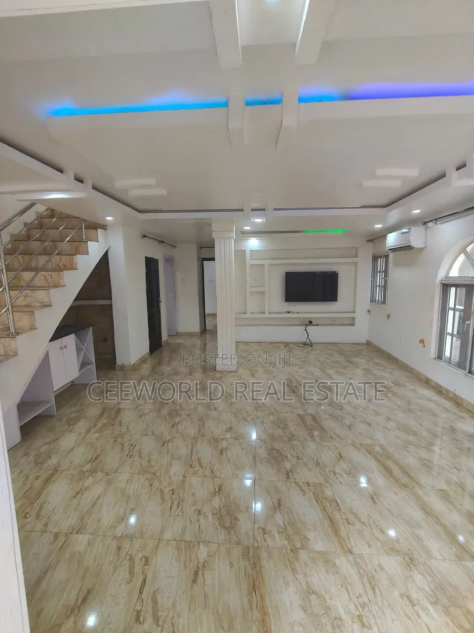 4bdrm Duplex in Idi Ape Iwo Road for rent in Iwo Road