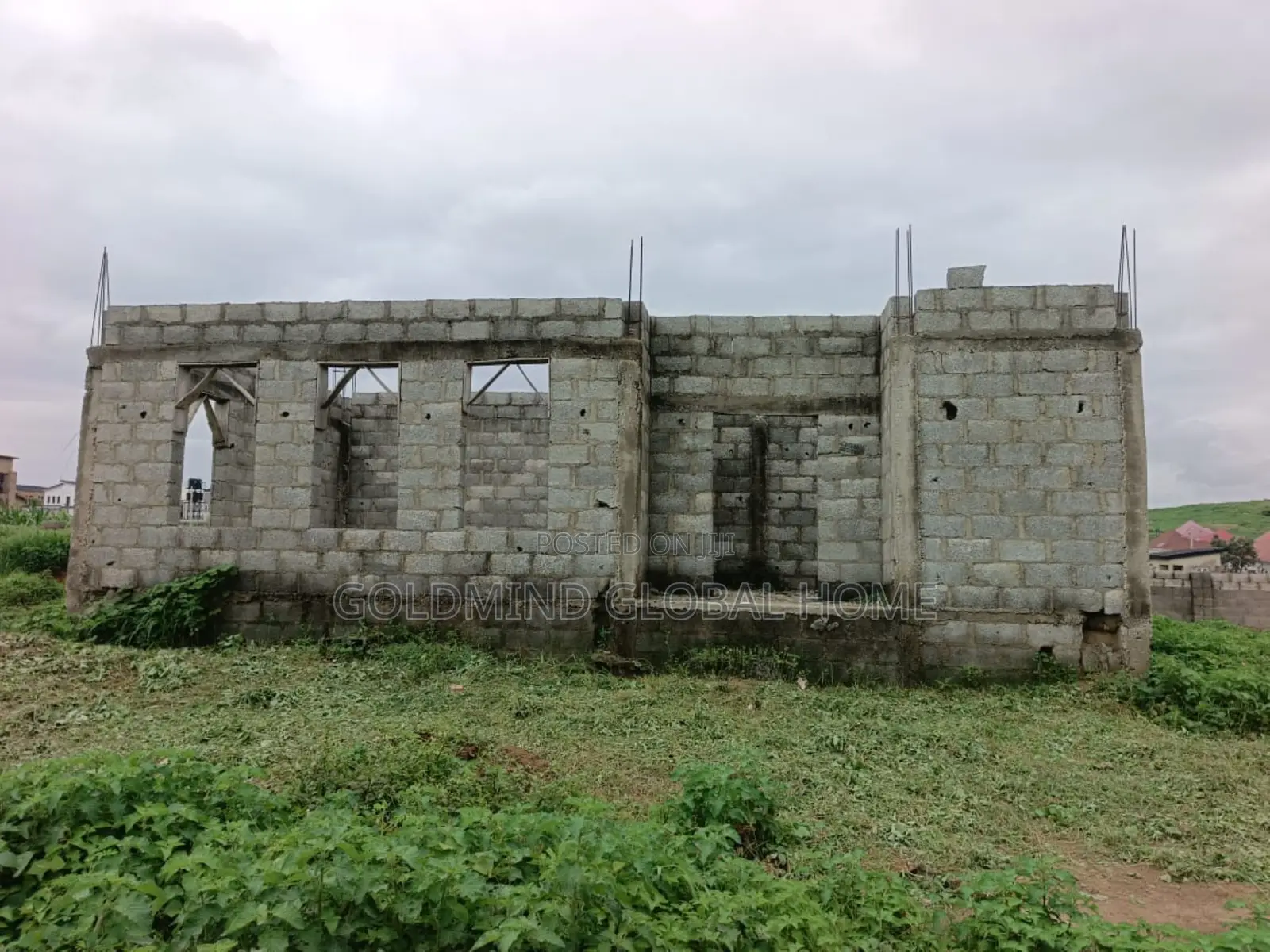6bdrm Duplex in Goldmind Estate for sale in Sabon Lugbe