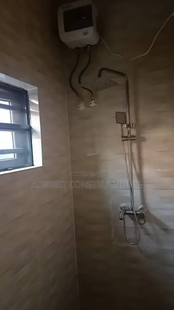 Studio Apartment in Itire for rent in Itire