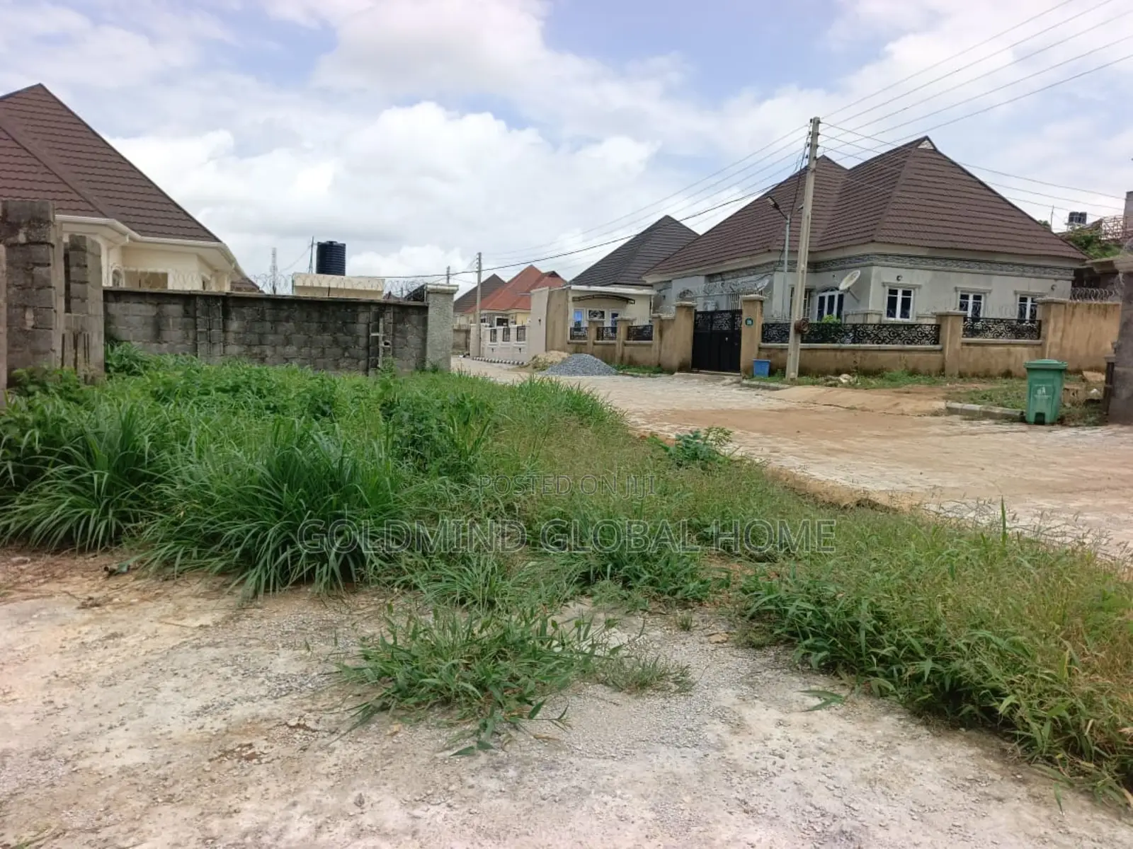 5bdrm Duplex in Goldmind Estate, FHA for sale in FHA