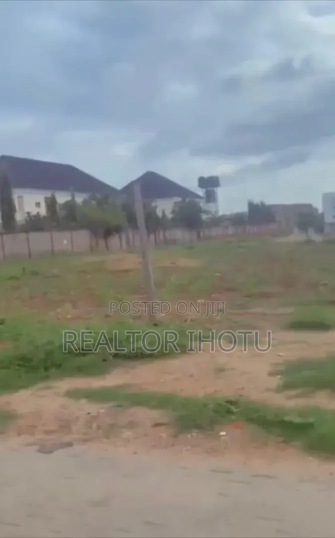12800sqm, Residential/Commercial, Fcda R of O and C of O, Tarred Rd in Wuye