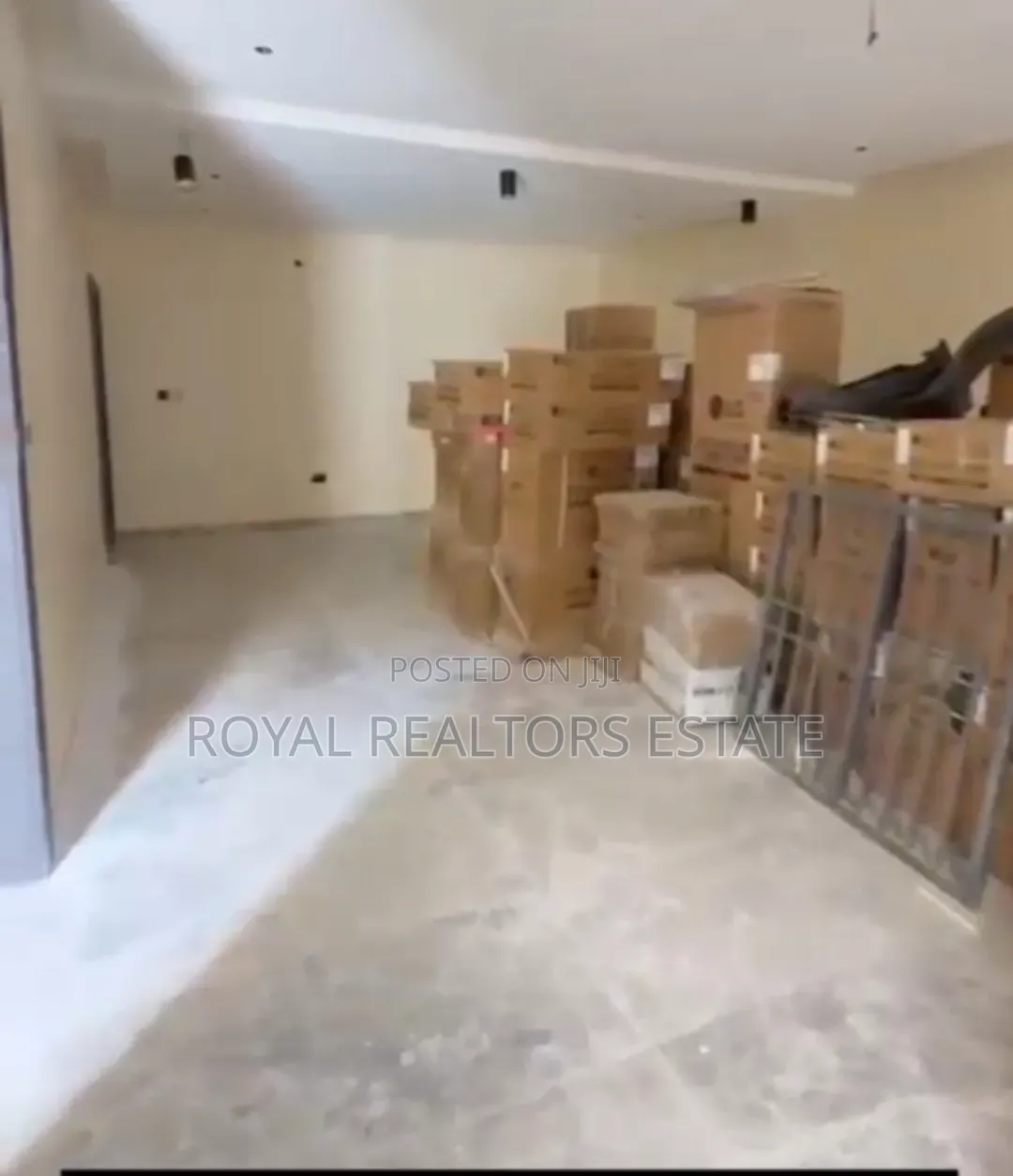 3bdrm Townhouse / Terrace in Guze for rent in Guze