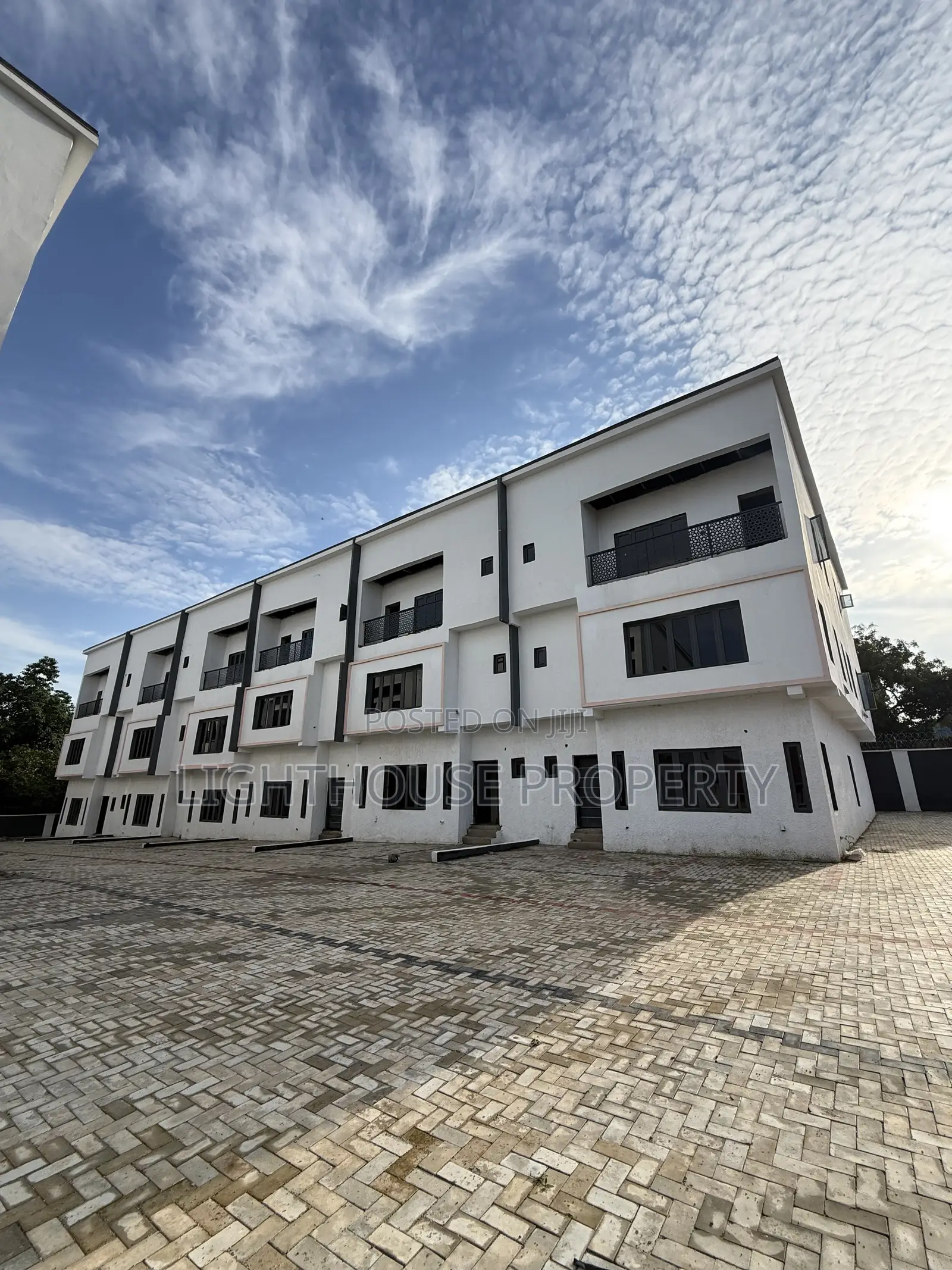 4bdrm Duplex in Games Village, Kaura for sale in Kaura