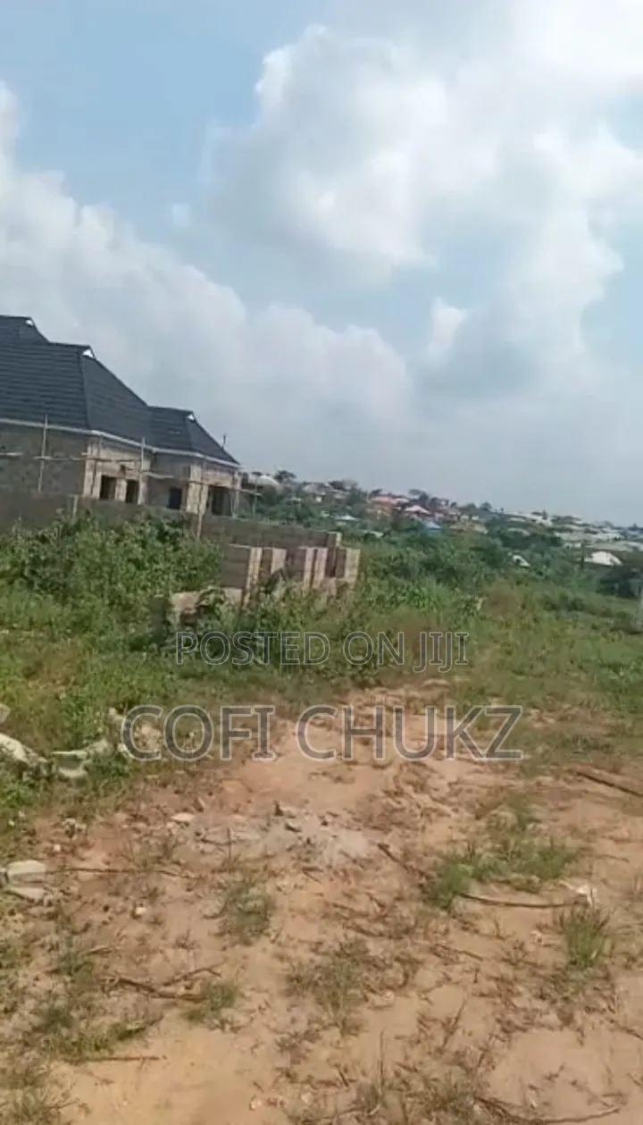 Land in Mowe-Ofada in Obafemi-Owode