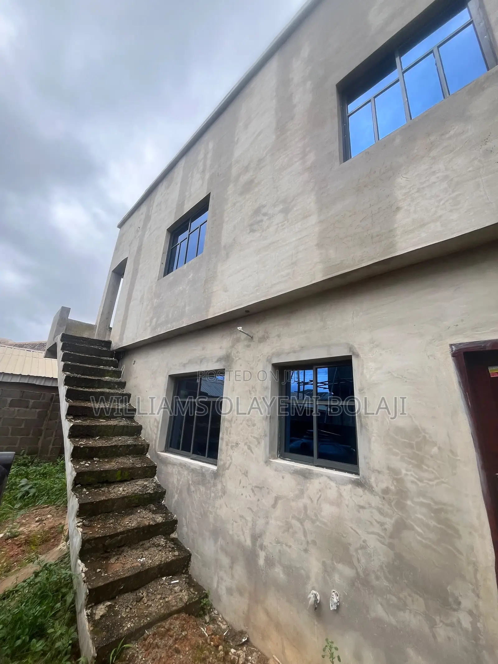 6bdrm Block of Flats in Ado-Odo/Ota for sale in Ado-Odo/Ota