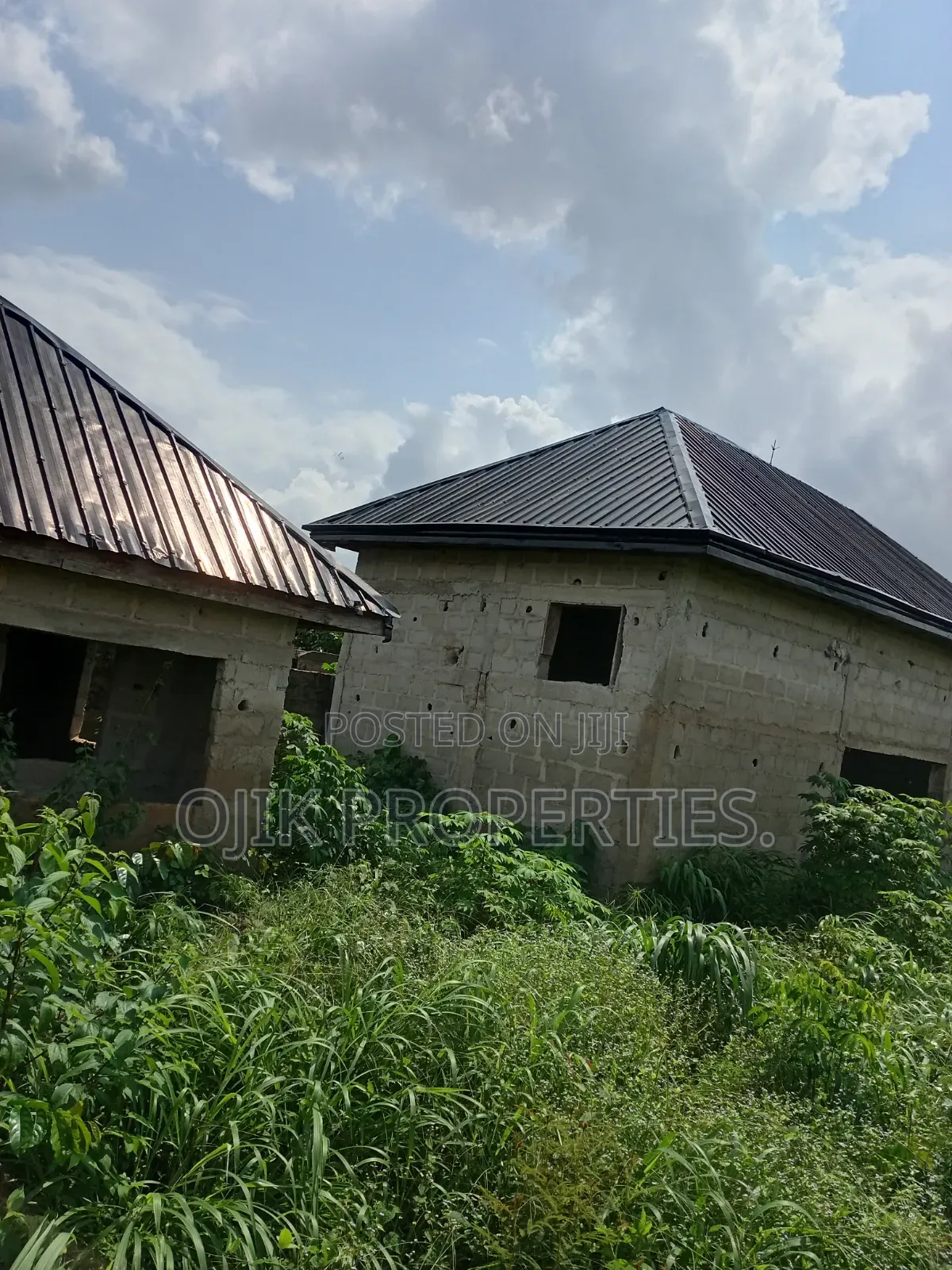 6bdrm House in Ojik Properties, Owerri for sale in Owerri