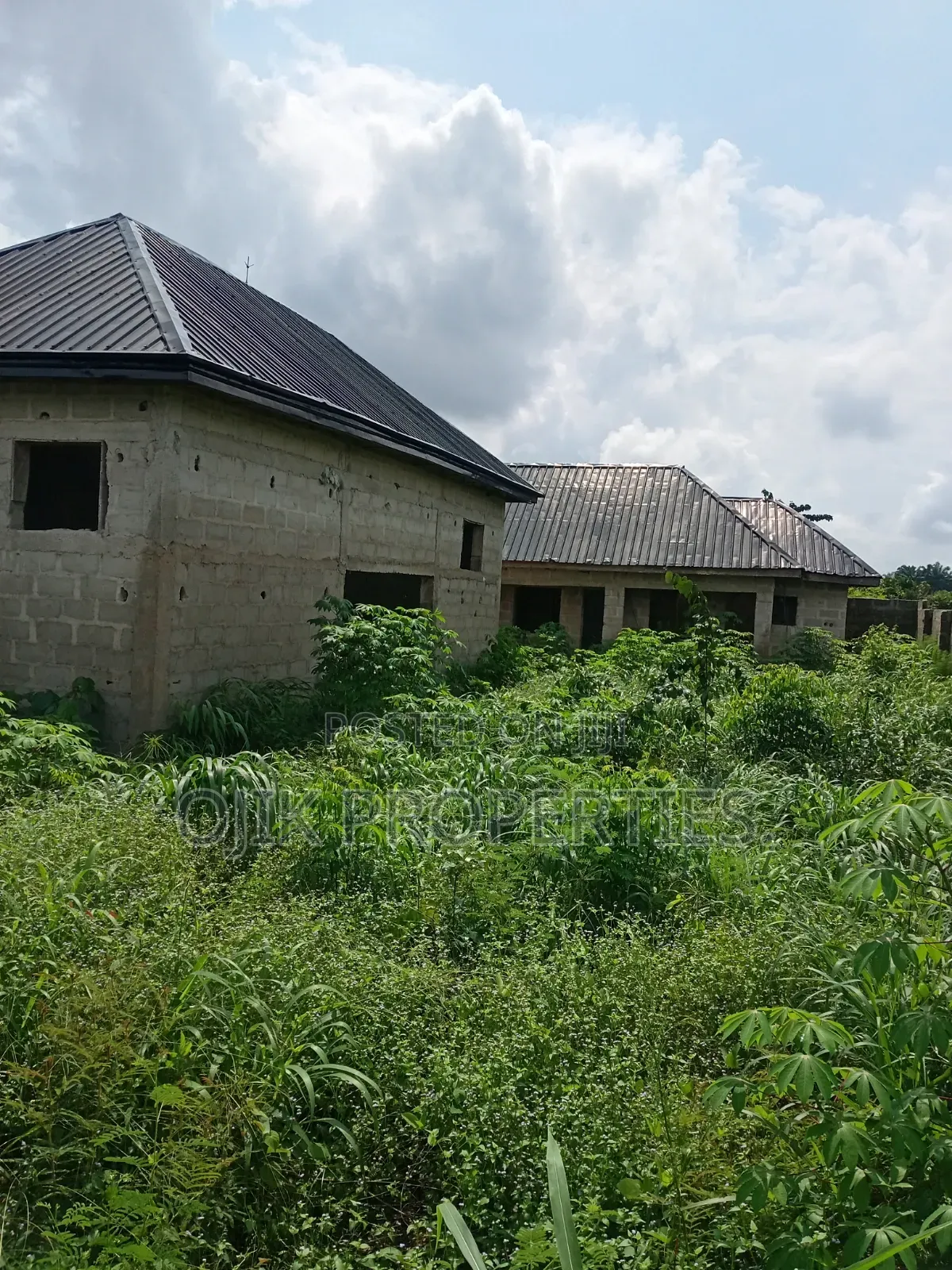 6bdrm House in Ojik Properties, Owerri for sale in Owerri