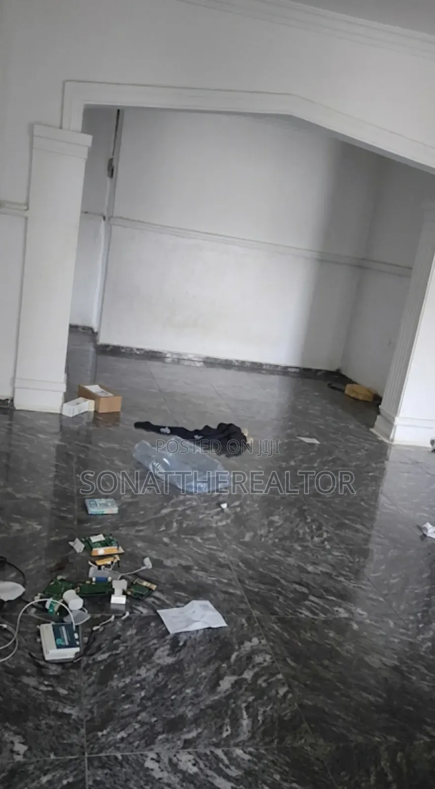 3bdrm Apartment in Peace Estate, Akala Express for rent in Akala Express
