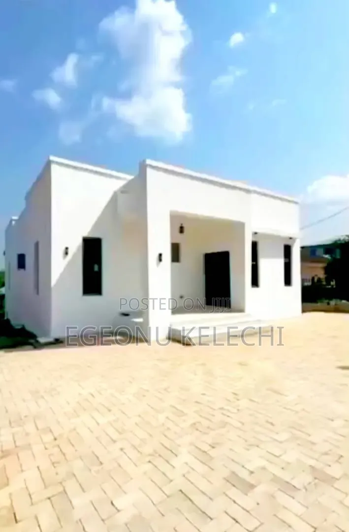 3bdrm Bungalow in Obafemi-Owode for sale in Obafemi-Owode