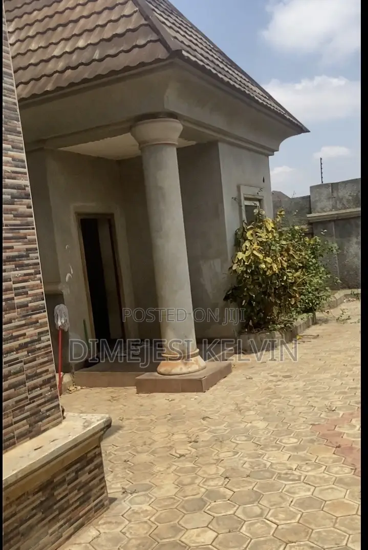 Furnished 5bdrm Duplex in Lokogoma for sale in Lokogoma