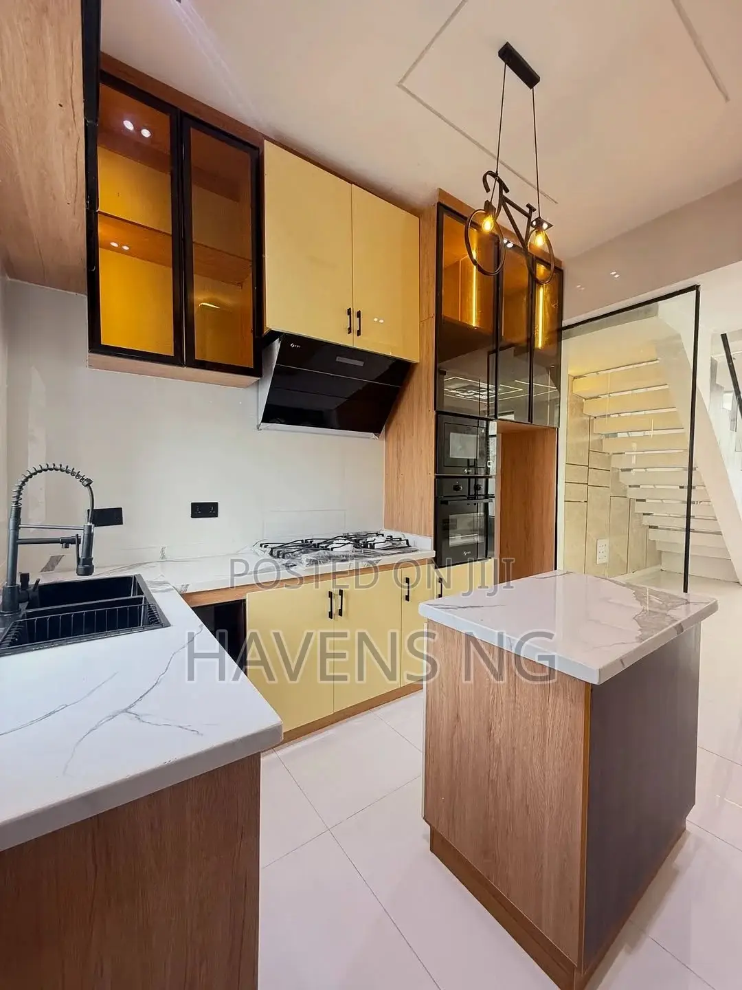 4bdrm Duplex in Ikota for sale in Ikota