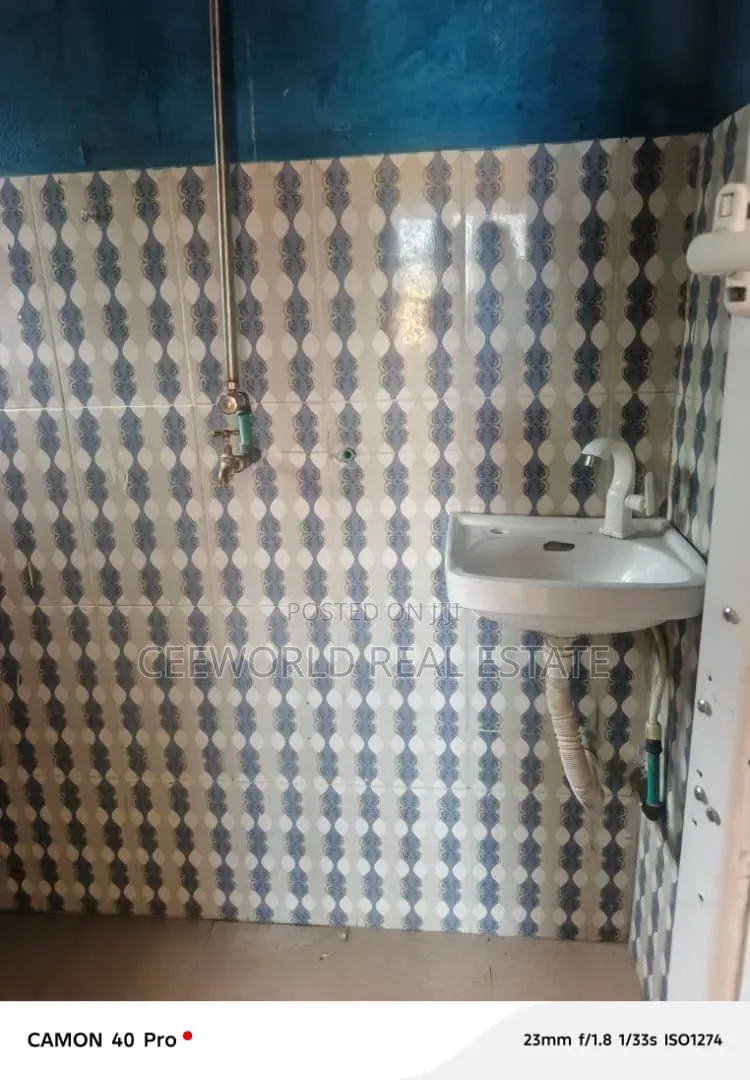 2bdrm Bungalow in Promise Land Elebu, Akala Express for rent in Akala Express