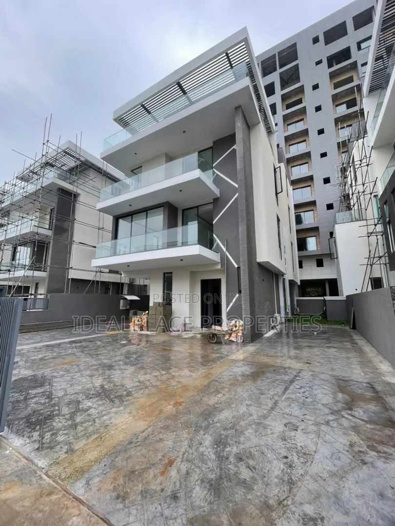 6bdrm Duplex in Banana Island Estate for sale in Banana Island