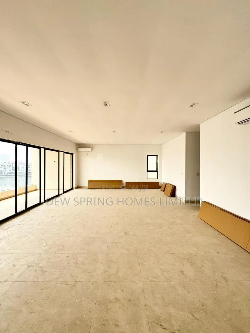 6bdrm House in Banana Island for sale in Banana Island