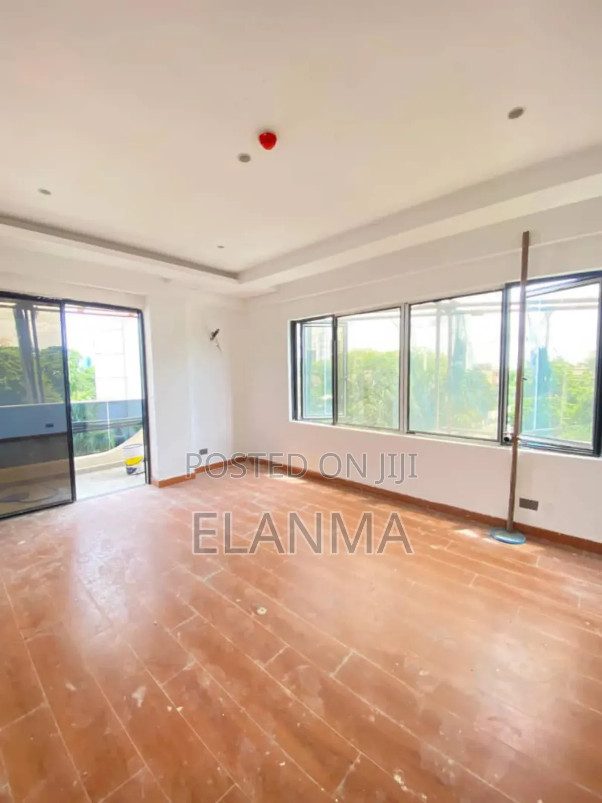 3bdrm Apartment in Old Ikoyi for sale in Old Ikoyi