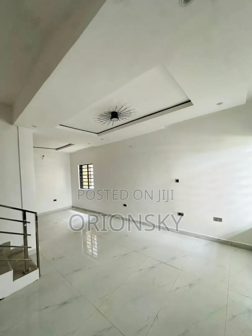 3bdrm Duplex in Ado / Ajah for sale in Ado / Ajah