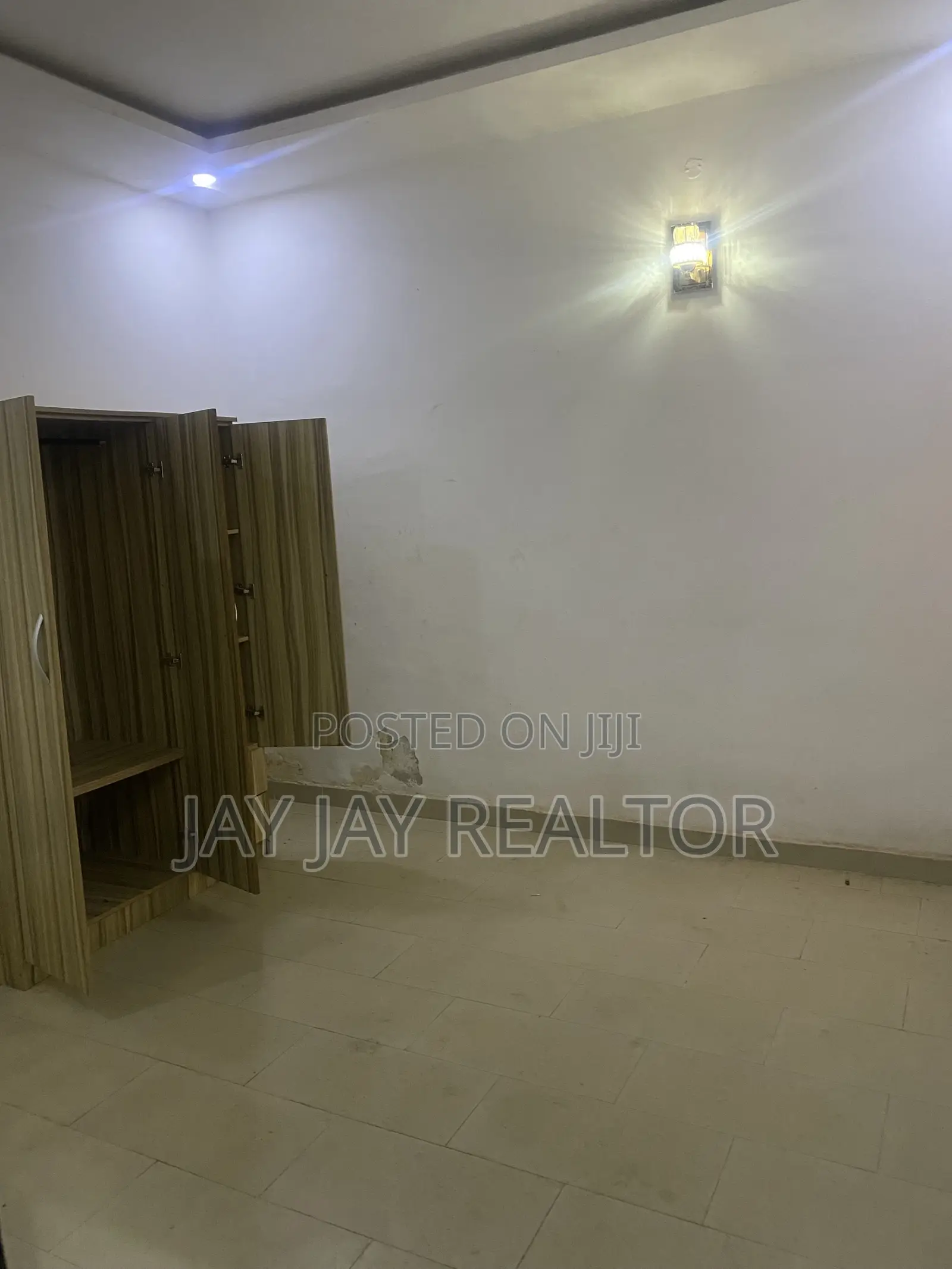3bdrm Block of Flats in Durumi for rent in Durumi