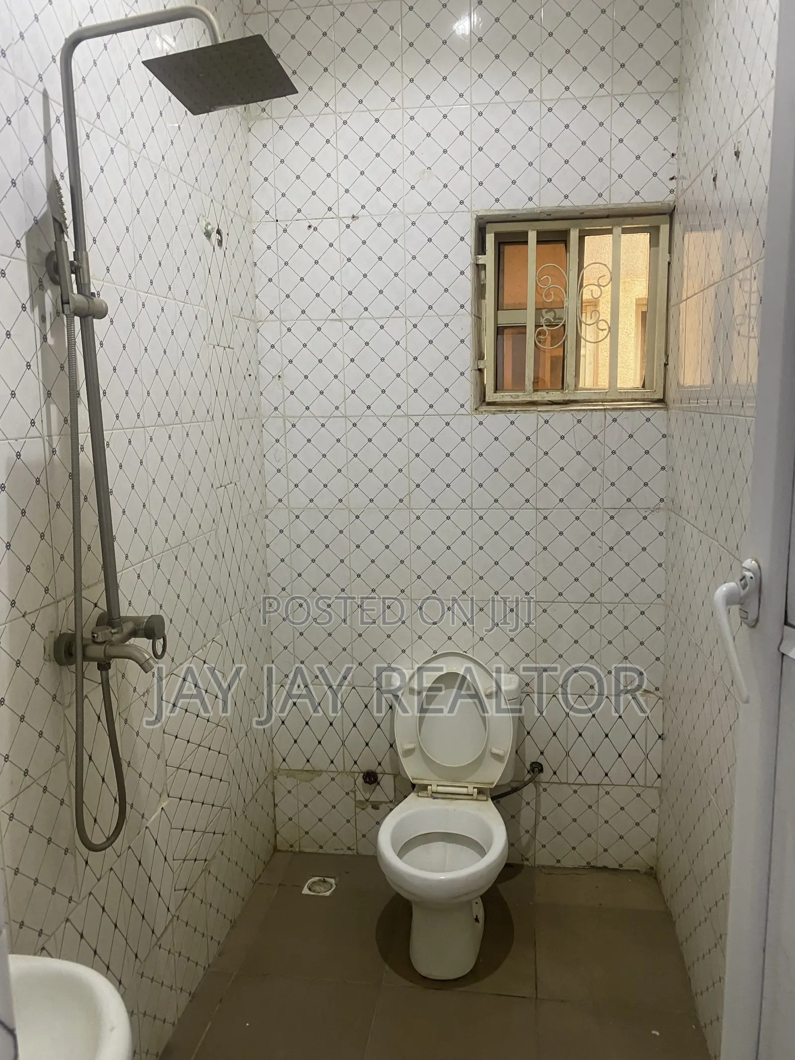 3bdrm Block of Flats in Durumi for rent in Durumi