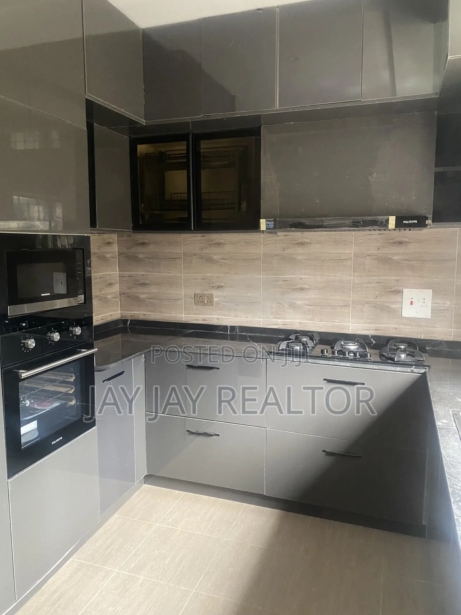 Furnished 3bdrm Block of Flats in Durumi for rent in Durumi