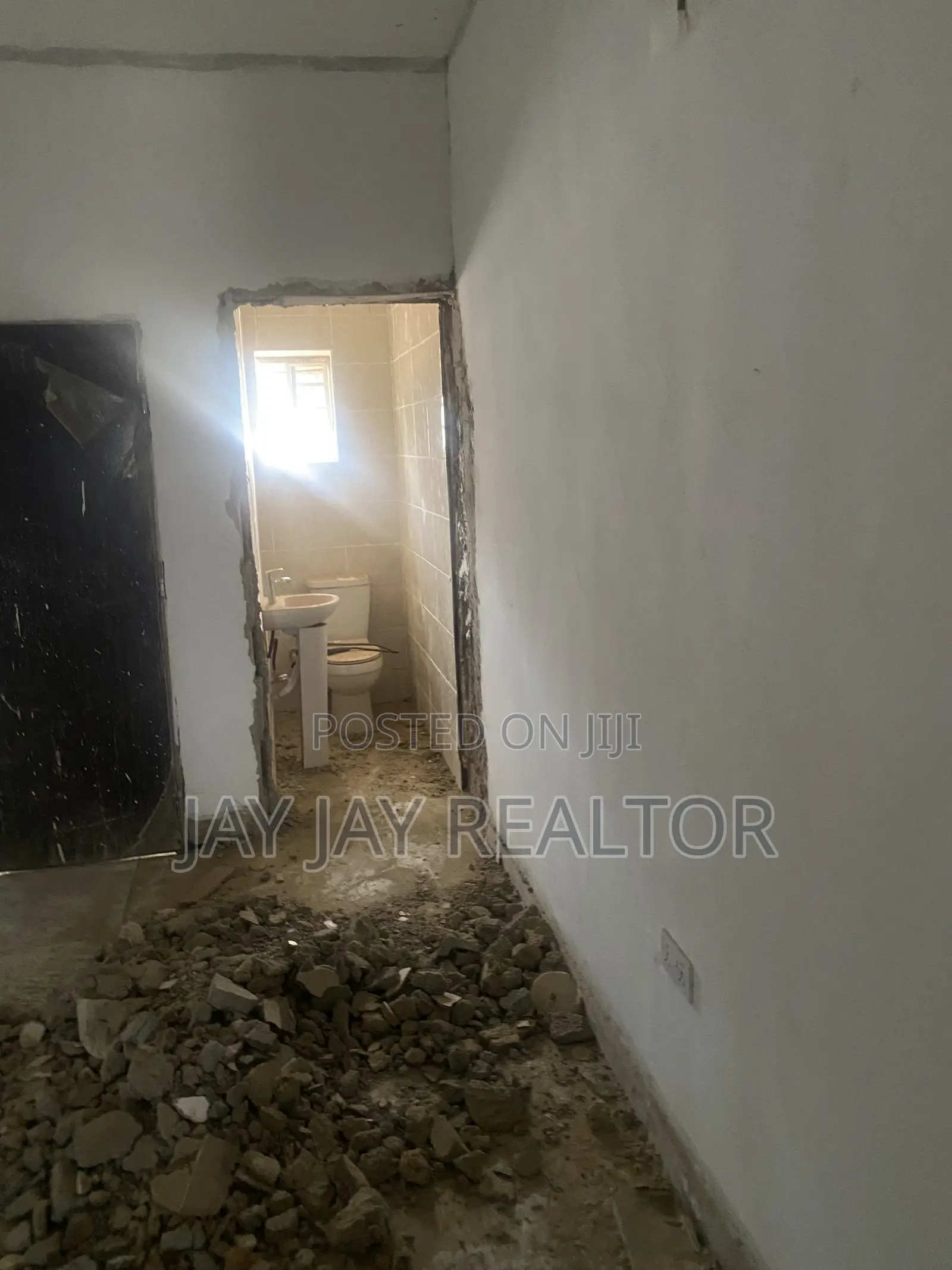 2bdrm Block of Flats in Durumi for sale in Durumi