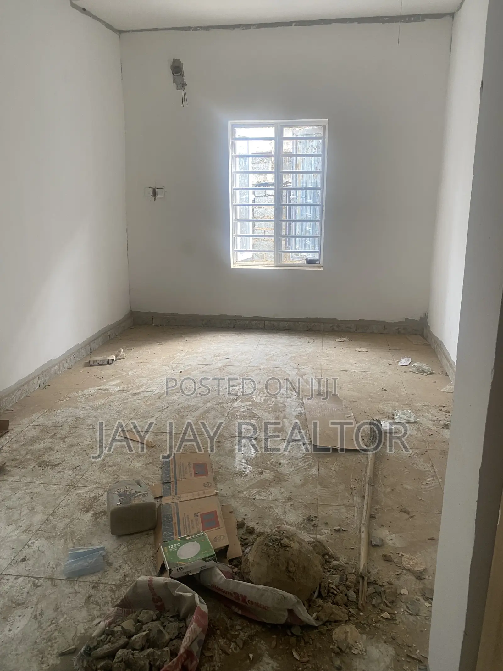 2bdrm Block of Flats in Durumi for sale in Durumi