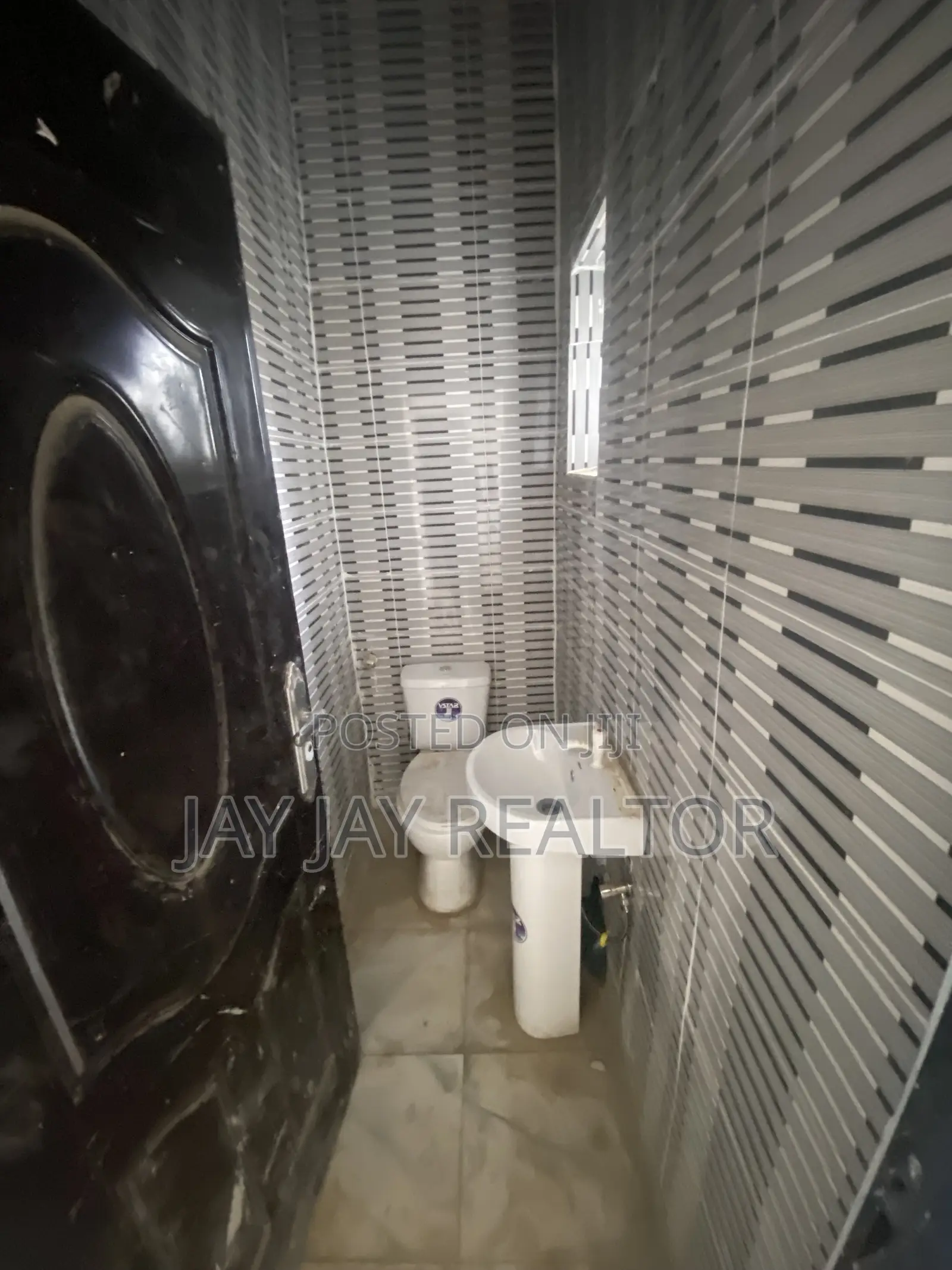 2bdrm Block of Flats in Apo Primary for sale in Apo Resettlement