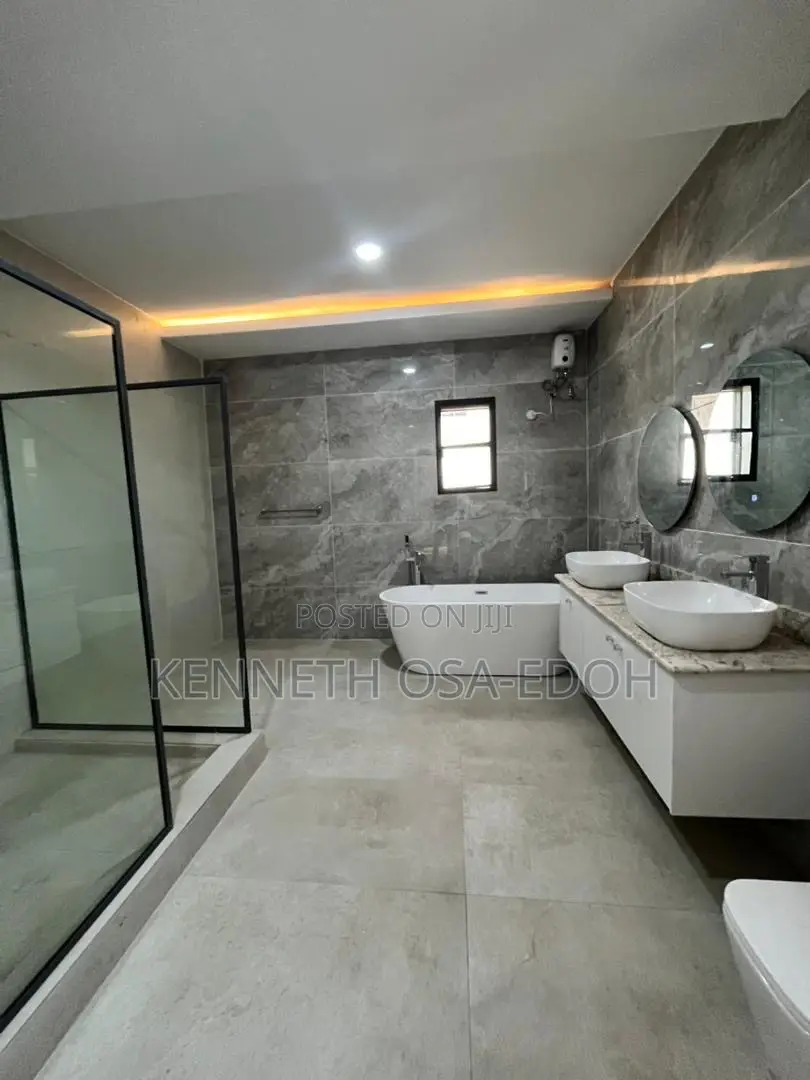 5bdrm Duplex in Victory Park Estate, Osapa london for sale in Osapa london