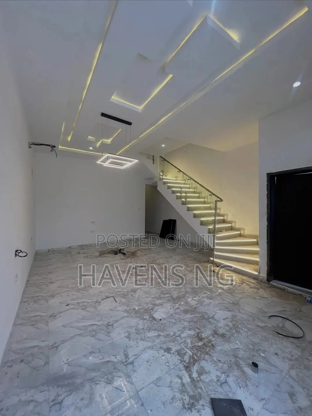 4bdrm Duplex in Lekki Phase 2 for sale in Lekki Phase 2