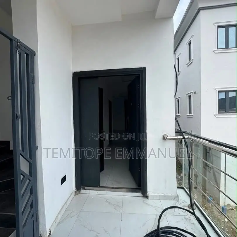 Furnished 3bdrm Apartment in Gbagada for sale in Gbagada