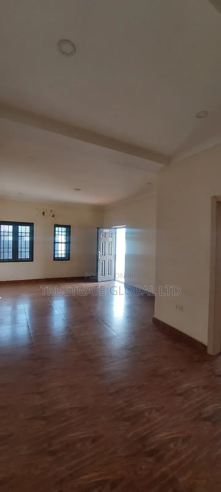 2bdrm Bungalow in Broadview Estate, Idu for rent in Idu