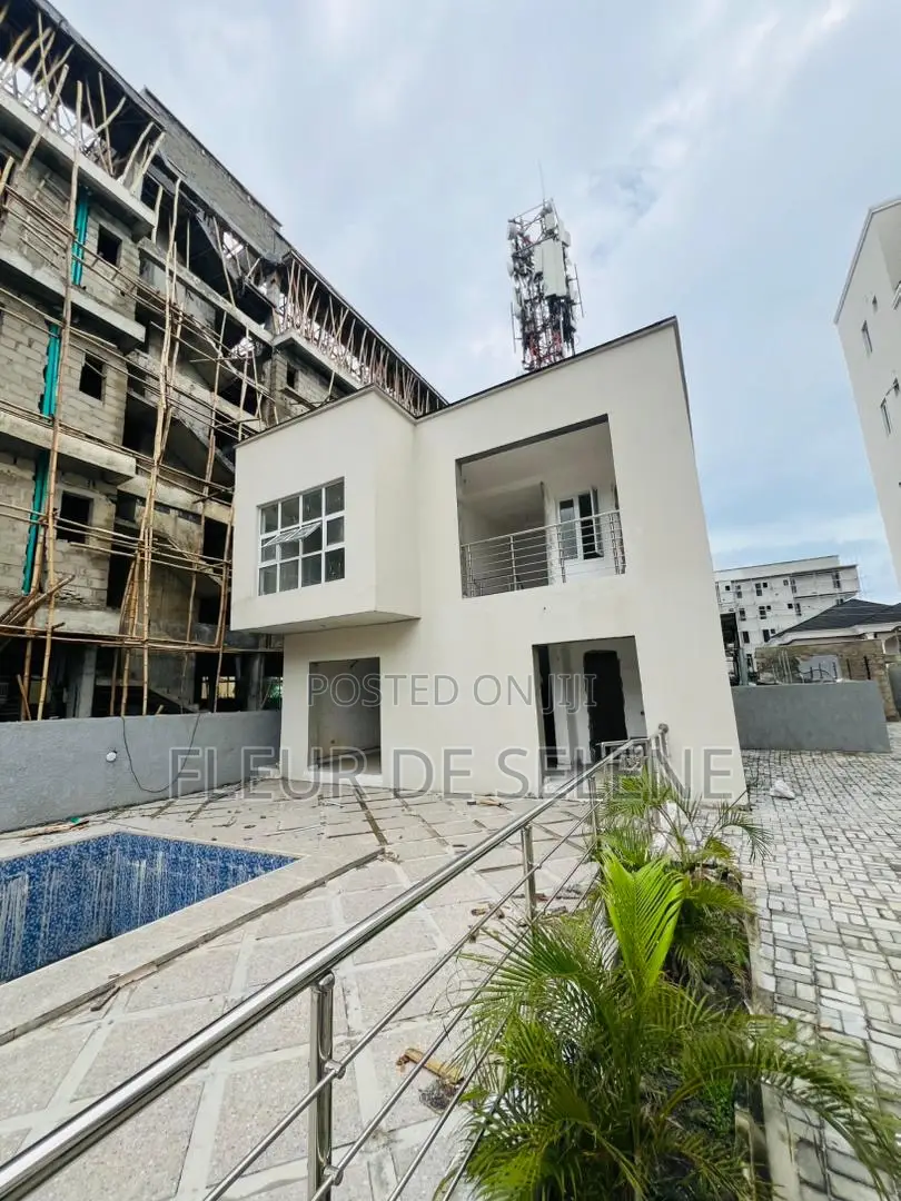 2bdrm Apartment in Ikate for sale in Ikate