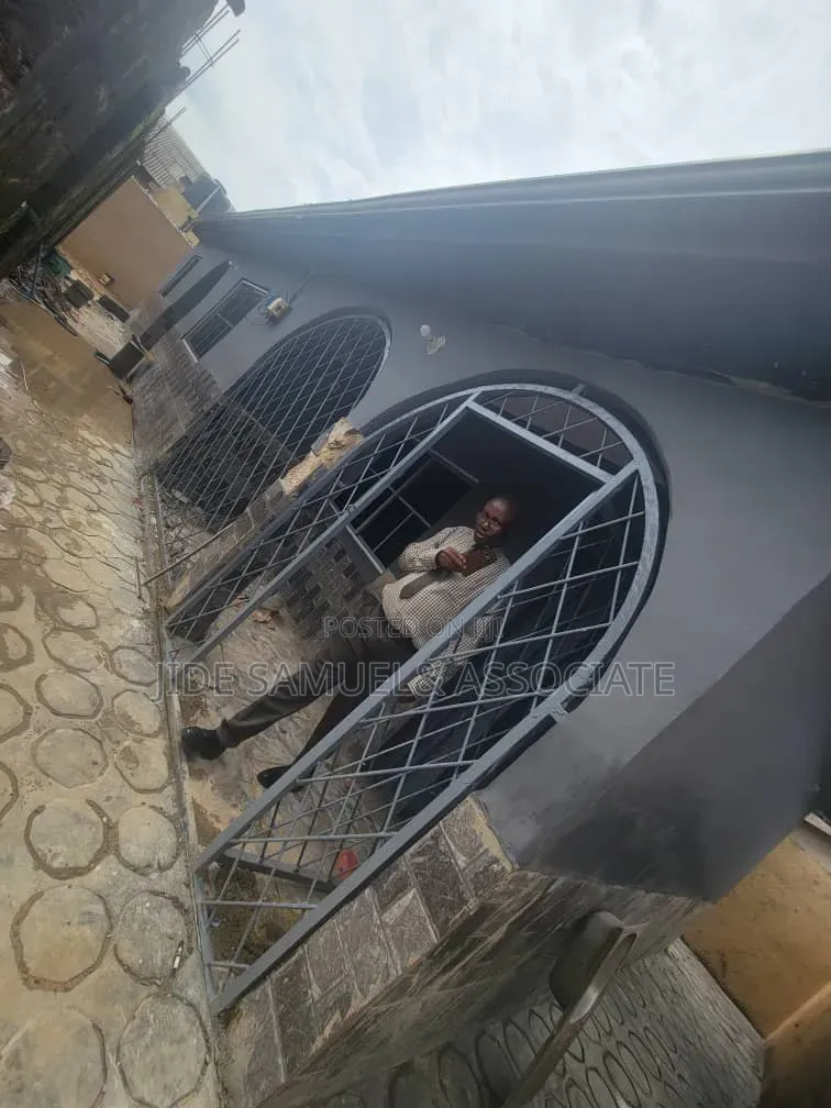 Furnished Mini Flat in Ayobo for rent in Ayobo