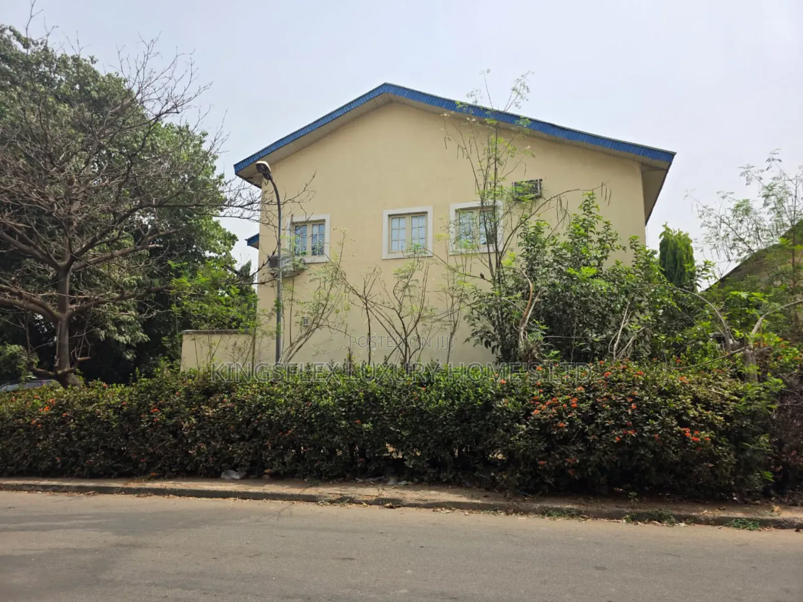 3bdrm Duplex in Estate, Wuse 2 for sale in Wuse 2