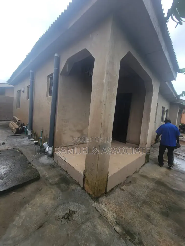 Furnished Mini Flat in Ayobo for rent in Ayobo