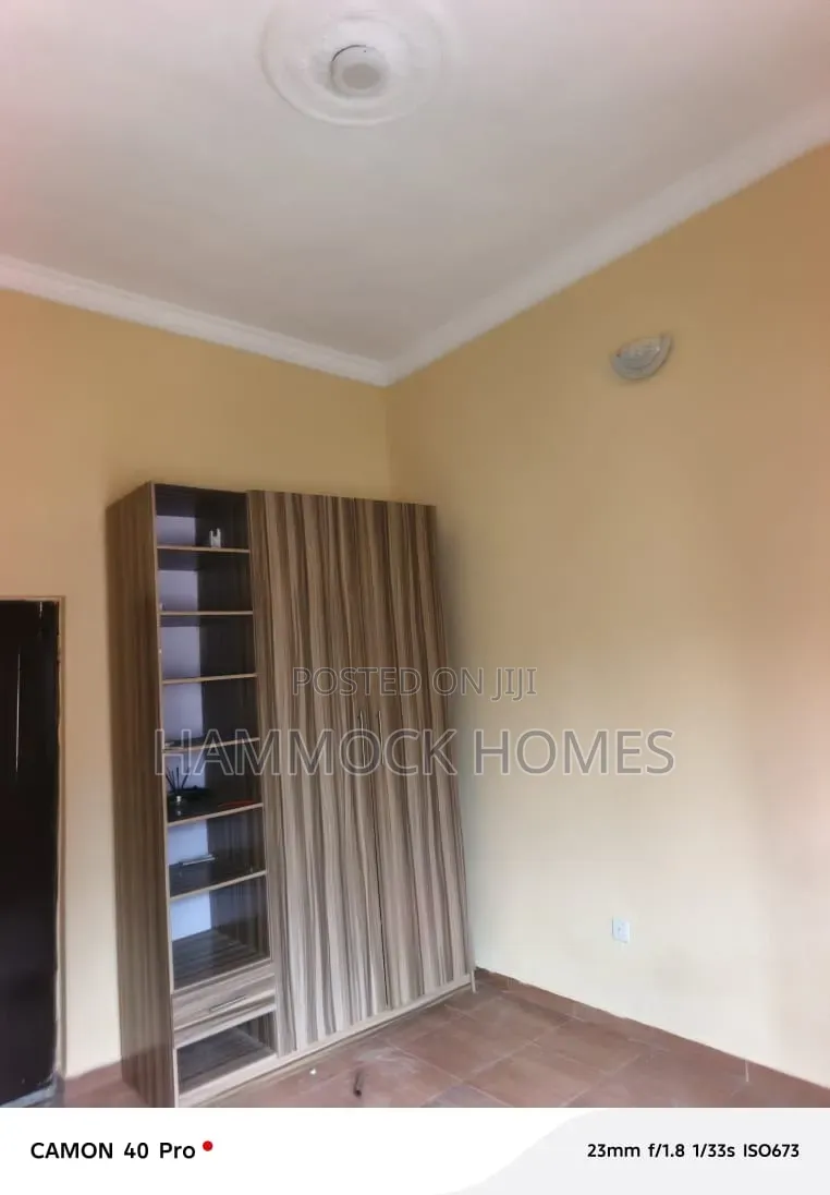3bdrm Block of Flats in Okebadan Estate, Akobo for rent in Akobo