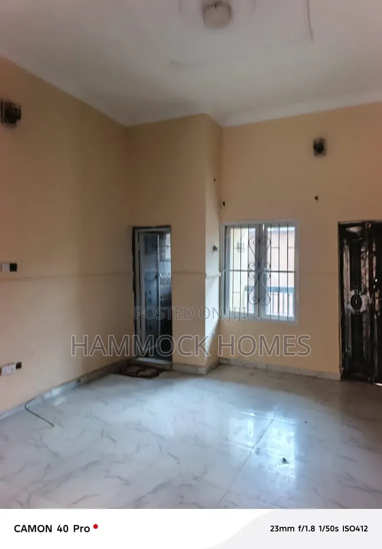 3bdrm Block of Flats in Okebadan Estate, Akobo for rent in Akobo
