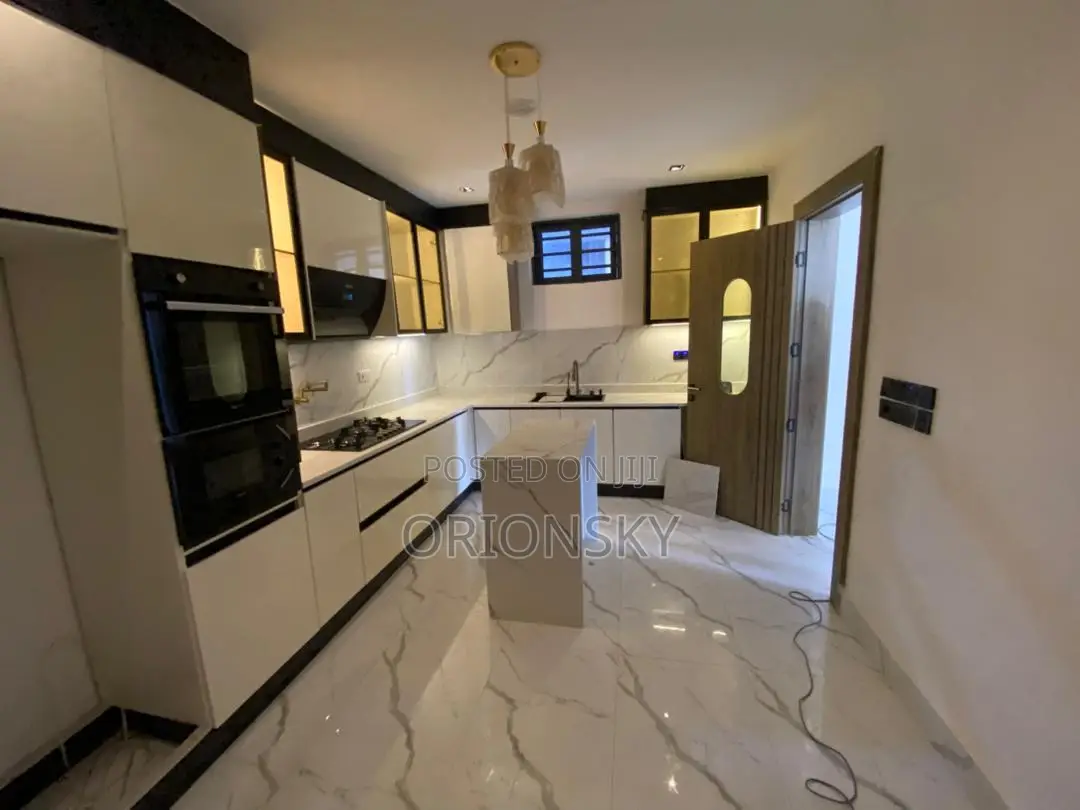 2bdrm Apartment in Lekki Phase 1 for sale in Lekki Phase 1
