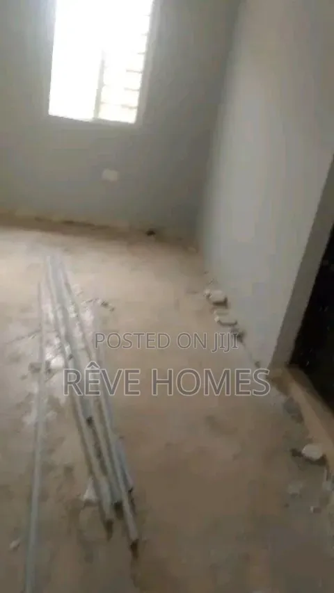 2bdrm Block of Flats in Obanikoro for rent in Obanikoro