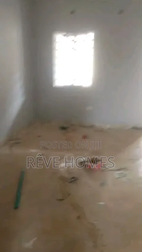 2bdrm Block of Flats in Obanikoro for rent in Obanikoro