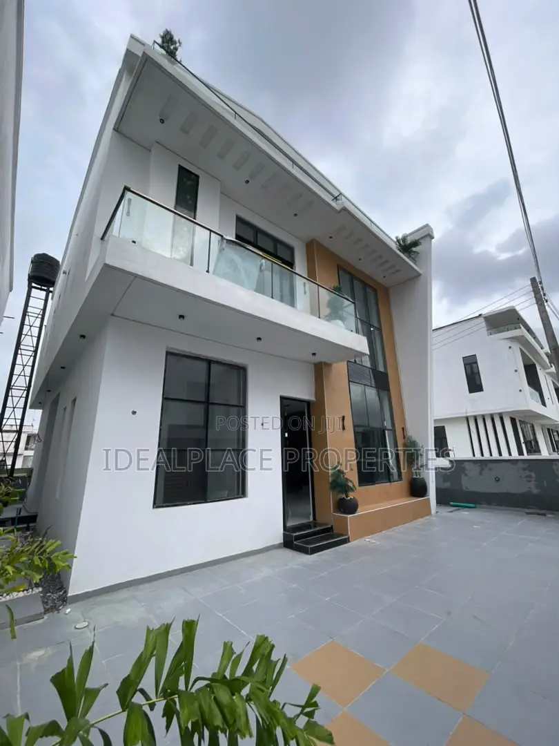 5bdrm Duplex in VGC / Ajah for sale in VGC / Ajah