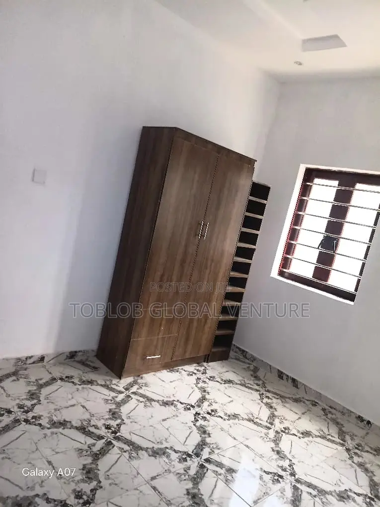 1bdrm Room & Parlour in Akala Express for rent in Akala Express