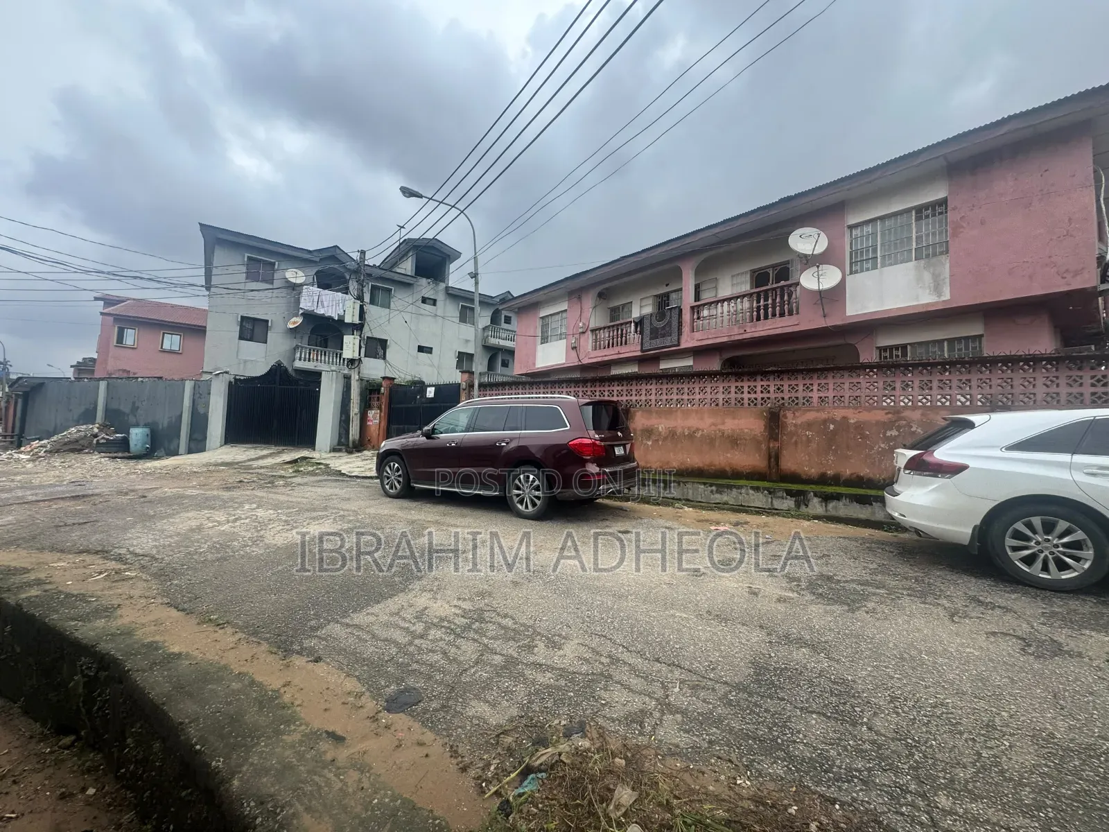 3bdrm Block of Flats in Ogba for sale in Ifako-Ogba
