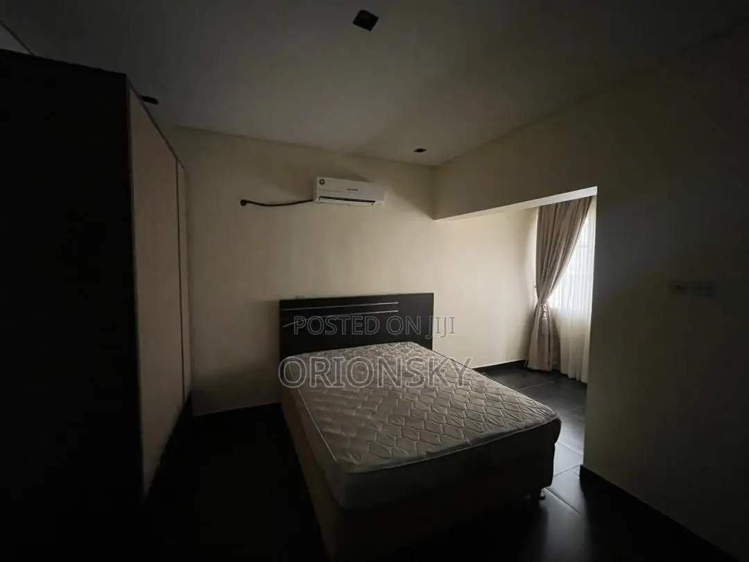 Furnished 4bdrm Duplex in Millenuim/UPS for sale in Millenuim/UPS