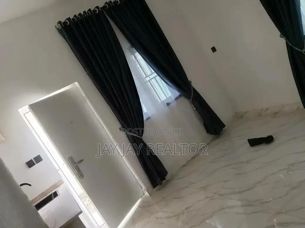 2bdrm Bungalow in Nia Quarters, Karu for rent in Karu