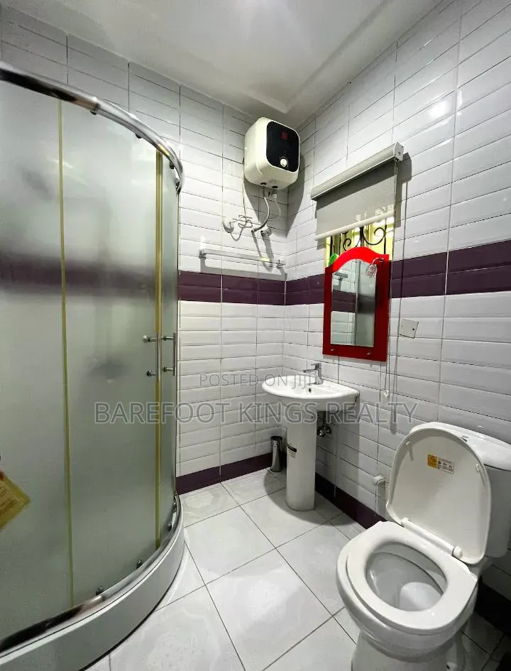 2Bedroom Luxury Apartment in Awoyaya