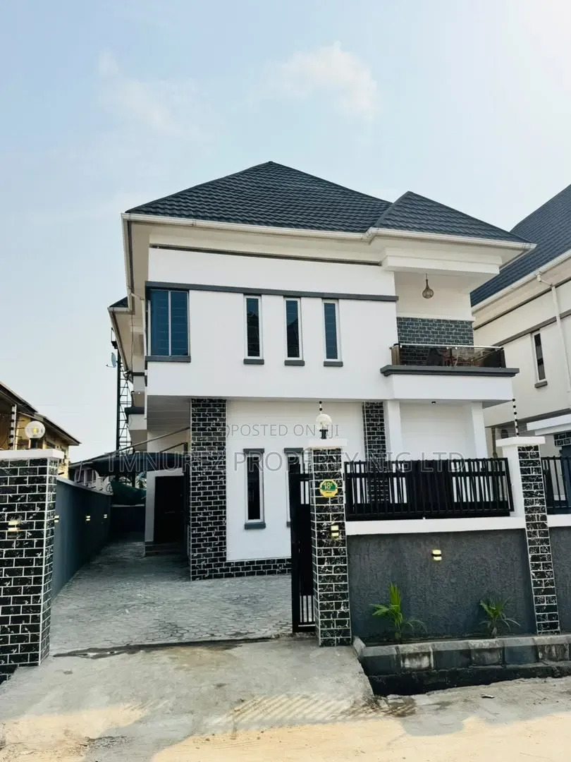 4bdrm Duplex in Abraham Adesanya Estate for sale in Abraham Adesanya Estate