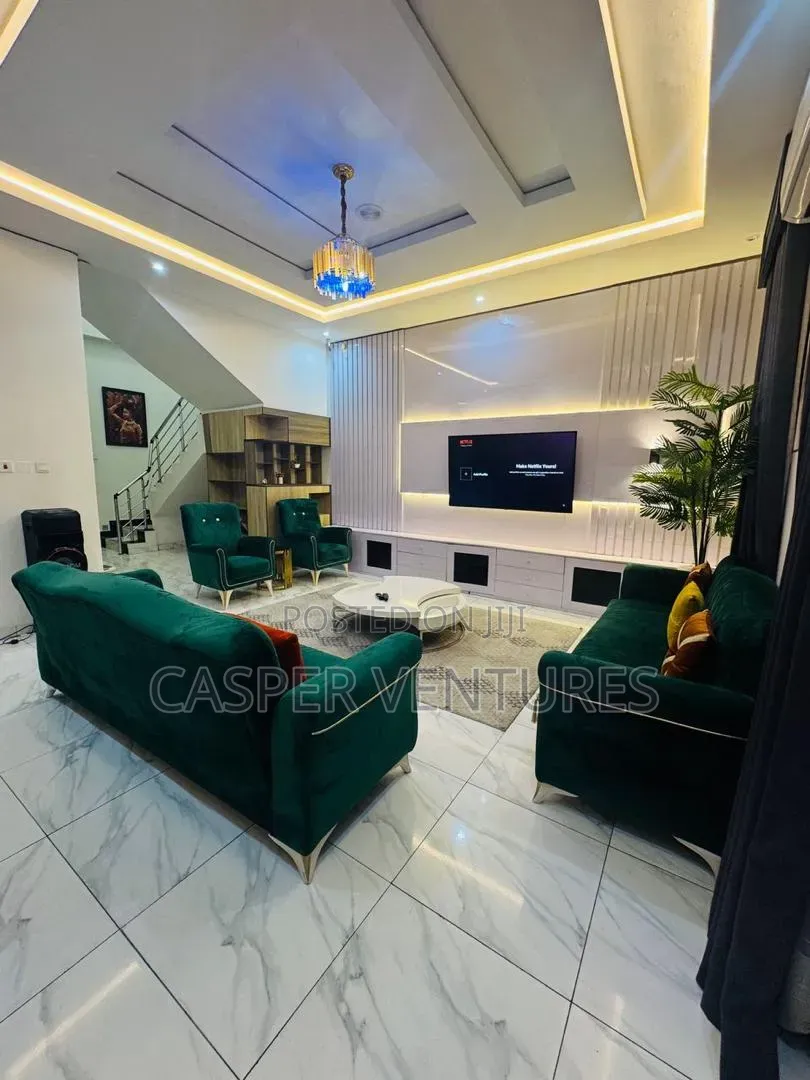 Furnished 4bdrm Duplex in Royal Pine Estate, Lekki Phase 2 for rent in Lekki Phase 2